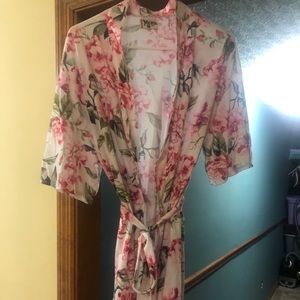 Show Me Your Mumu Robe